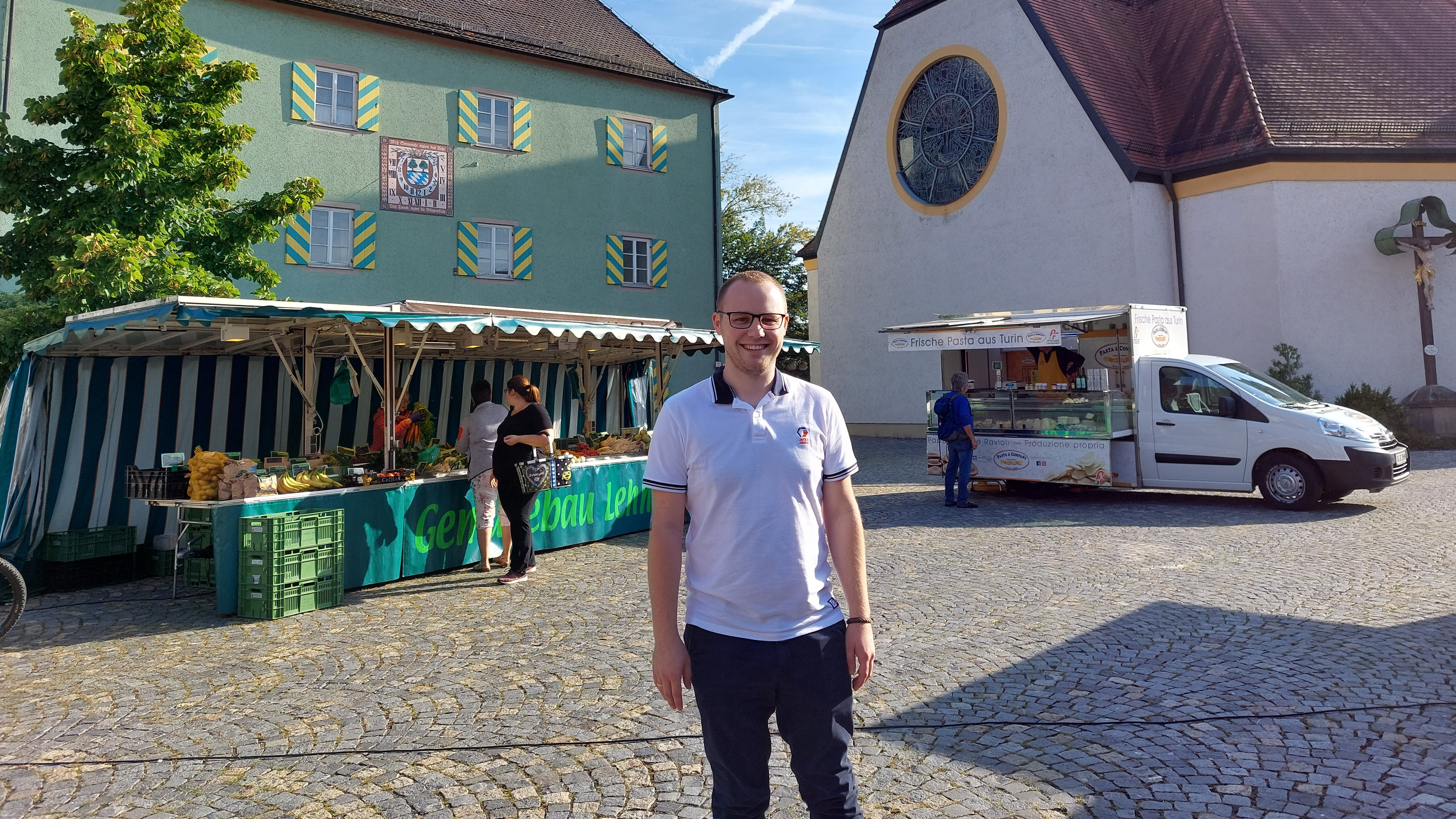 Christian Schwandtner, Verantwortlicher für den Wochenmarkt, am Kirchplatz